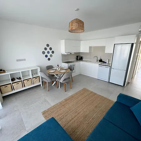 Blue Deja Blue Seaside Appartments Kalogrea
